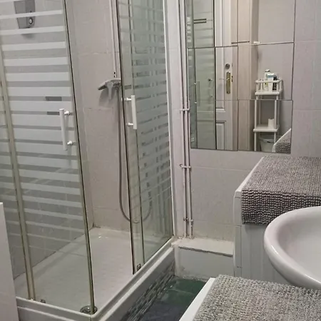 ホステル Rubi's Abode Bcn バルセロナ